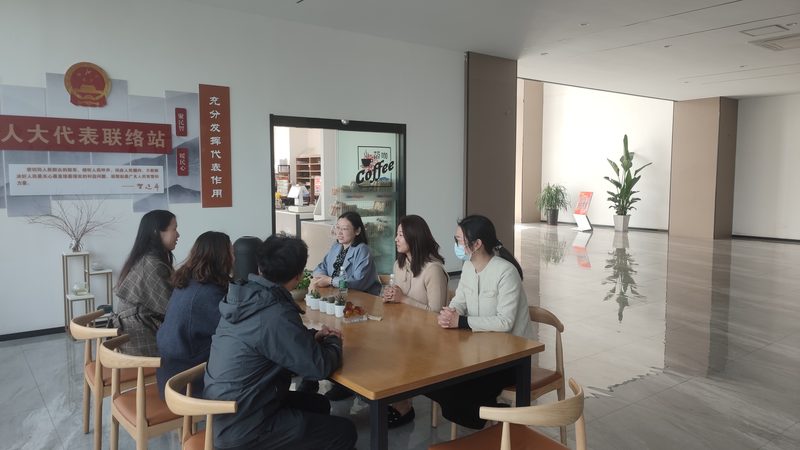 文化传媒公司岗位排名：揭秘行业高薪岗位与晋升路径**
